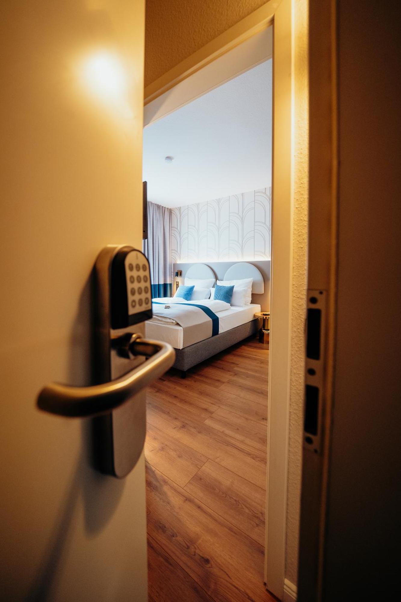 Guestified Liyana Hotel Ratingen Extérieur photo